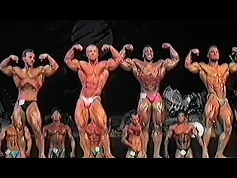 NABBA Mr Britain 1989 - Men 3 Comparisons