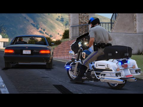 GTA 5 LSPDFR #87 Pulls Out A Hidden Gun! "No Commentary"
