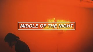 Middle Of The Night - The Vamps // español