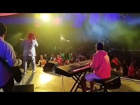 inventate una historia...en vivo londres2023 mayito rivera & los hijos de cuba