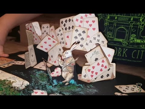 Tutorial..Pop-up de ALICIA y Cromos de los años 80...#stamperia