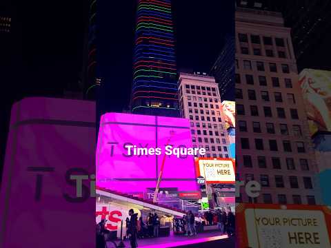 New York City- 1:00am Vaporwave Aesthetic // Times Square