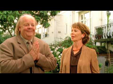 Trailer montage: art gallery floor and London exteriors, with airy chamber and jazz cues implied