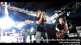 [HD] Simple Plan - Anywhere Else But Here (soundcheck live at luxembourg)