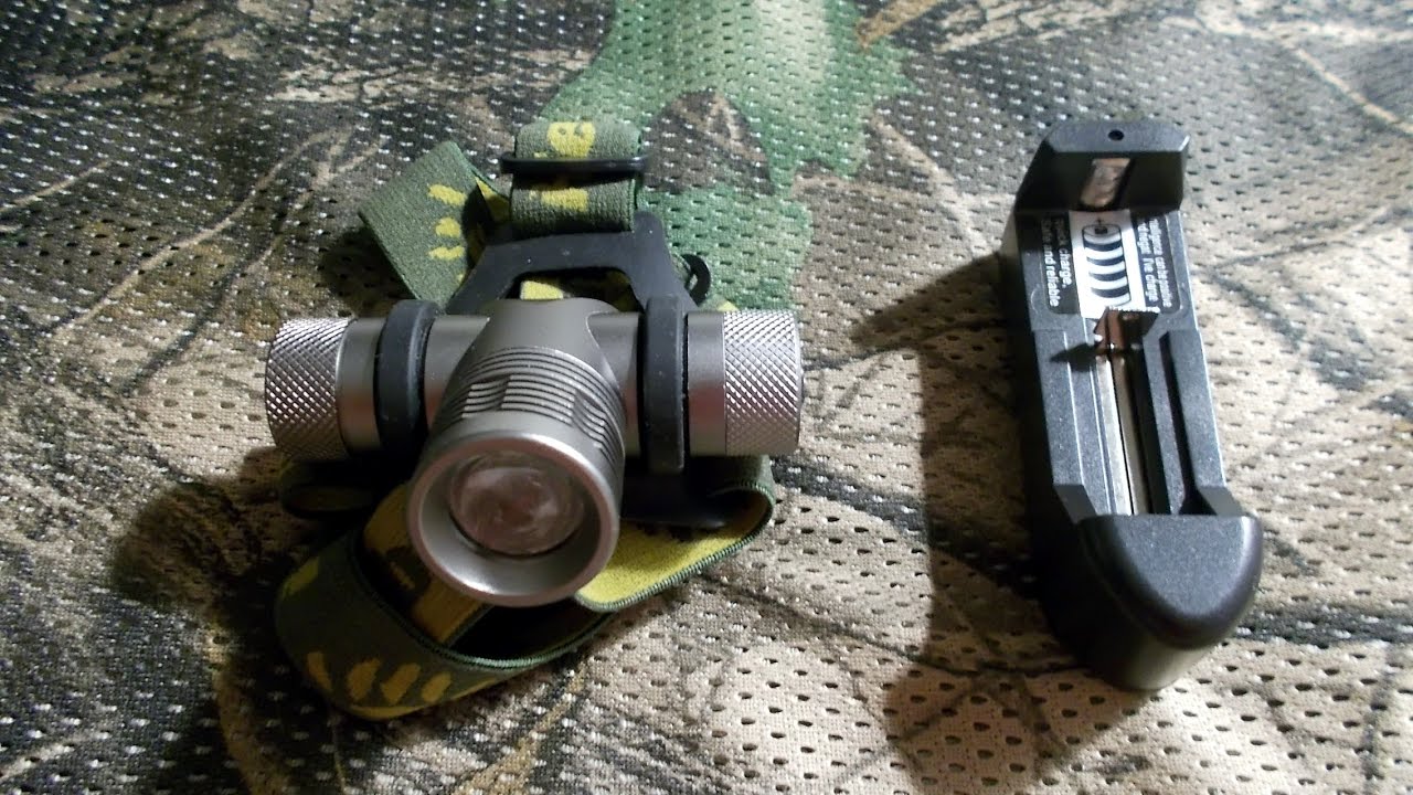 Latarka czołowa i ładowarka