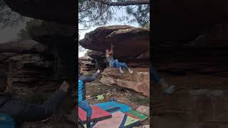Video thumbnail de El techo de la Zahora, 7b. Albarracín