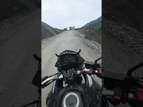 Recorriendo las vias ecuatorianas, sucumbios via a lago agrio! 