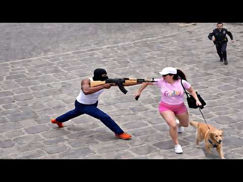 30 Real Life Superheroes | Random Acts of Kindness That Will Make You Cry #17