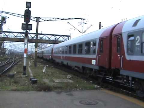 Gararea Rapidului 751 + 755