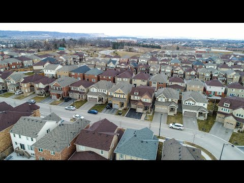 459 Pozbou Cres Milton