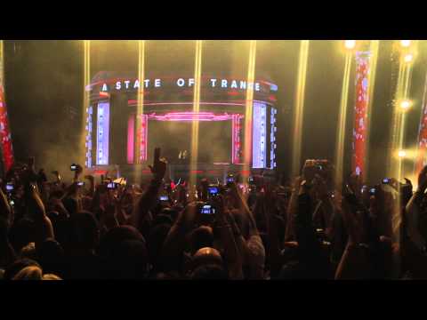Ferry Corsten vs Armin van Buuren - Brute @ ASOT 600 Sofia, Bulgaria