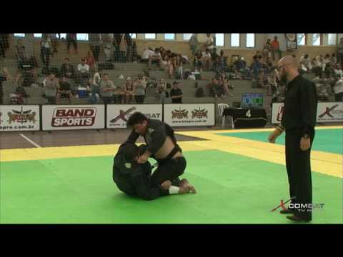 BRA X-COMBAT 2017 - Miguel Anka x Leonardo Morosetti