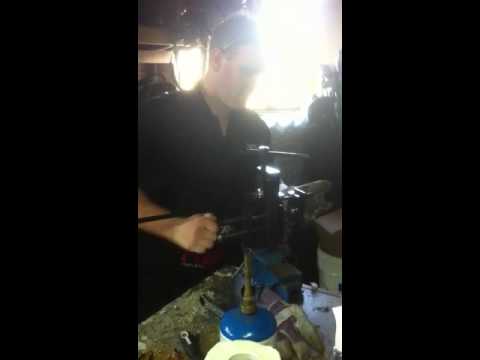 How to extract a Taylormade adaptor