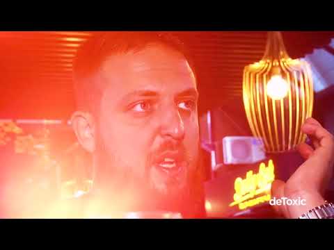 deToxic || Stefan Babić: “Ne volim kad me upoređuju!”