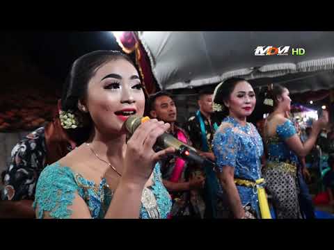 GIYANTINI CS - JAMBU ALAS , TEPUNG KANJI , GODRIL , RATAPAN SI BUTA || Tayub KENCONO WUNGU