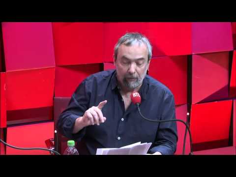 Stéphane Bern welcomes Roland Dumas in A La Bonne Heure Part 2 01/29/2015 - RTL - RTL