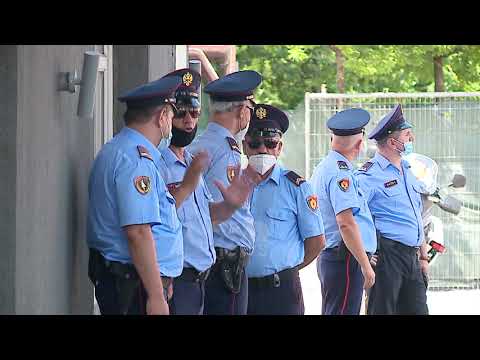 Top News-Korrupsioni me tenderin e uniformave/ Ja sa u dënuan të pandehurit, vetëm një shpëton