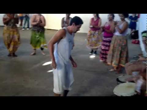 download lagu mp3 mp4 Samba De Terreiro, download lagu Samba De Terreiro gratis, unduh video klip Samba De Terreiro