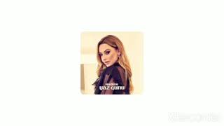 Download lagu Hadise - Yaz Günü mp3
