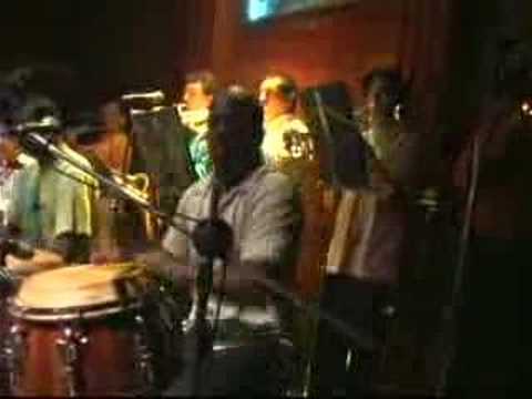 fiestanegra / Alacran