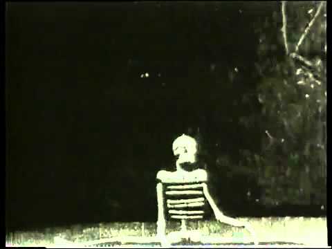 Lumiere Kardeşler 1895 - Neşeli İskelet