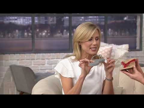 Vionic Thong Sandals w/ Bow Detail - Bella II Lizard on QVC