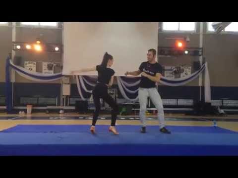 BachataStars Israel 2014 - Andrea y Silvia - warm up session