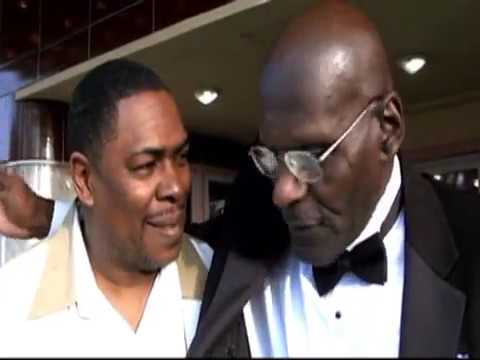 The Original Golden-aires