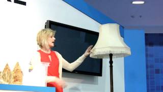 Linda Barker chic styling lamp seminar Ideal Home Show
