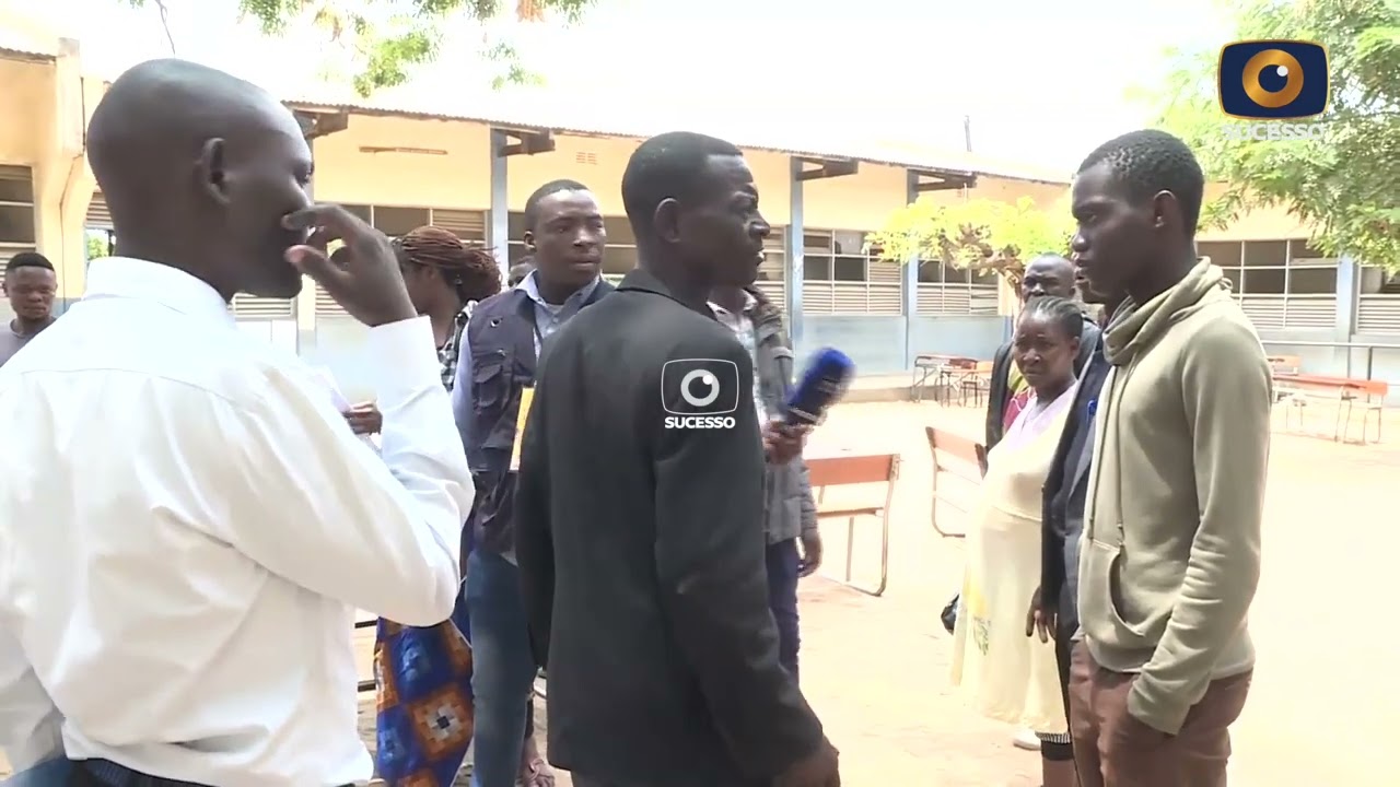 PRESIDENTES DE MESA RECOLHEM ACTAS SEM ASSINATURAS NA EPC MPUECHA