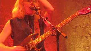 Sleater-Kinney - Sympathy + Entertain (Live @ Roundhouse, London, 23/03/15)