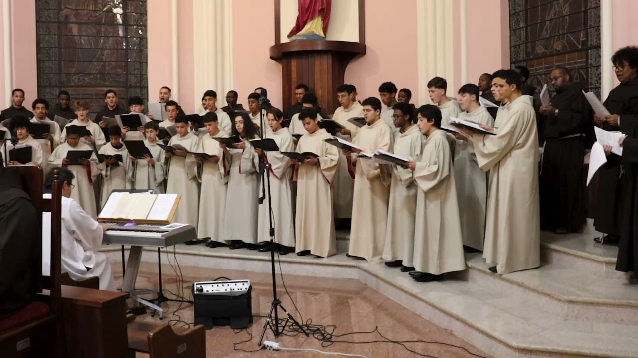 Canto do Trânsito de São Francisco de Assis | Coral dos Canarinhos e Frades