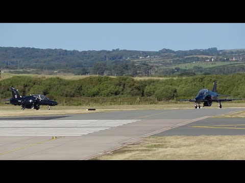 RAF HAWK T2s PREFORM AMAZING DOUBLE TAKEOFF AT RAF VALLEY! - AUGUST 2022 ✈️