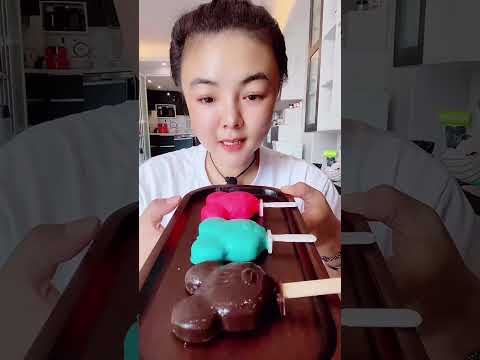 ice cream asmr eating