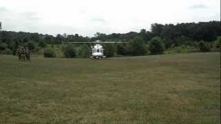 preview picture of video 'NJ State Police helicopter lands'