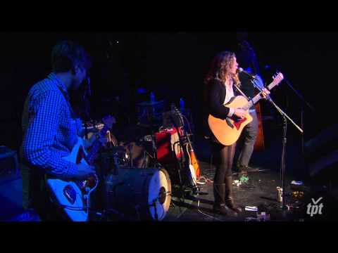 Caroline Smith + the Good Night Sleeps: Closing the Door