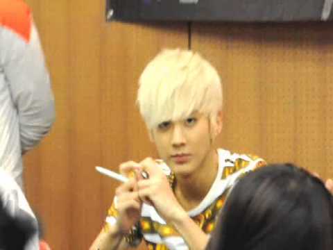 130908 Ilsan fan sign event CHUNJI cute moments