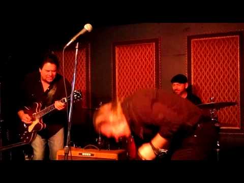 Boom Boom Stevie V & the Knockouts