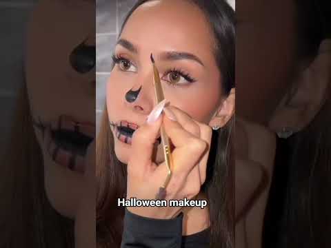 New Halloween makeup #sfxmakeup #sfx #tutorial #shorts #trending #makeuptutorial #softglamlook