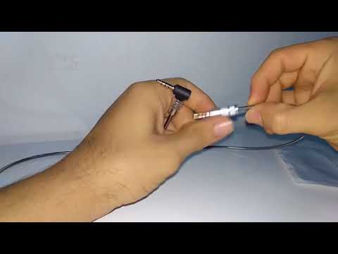 3.5mm Right Angle 4-conductor Auxiliary Audio Cable