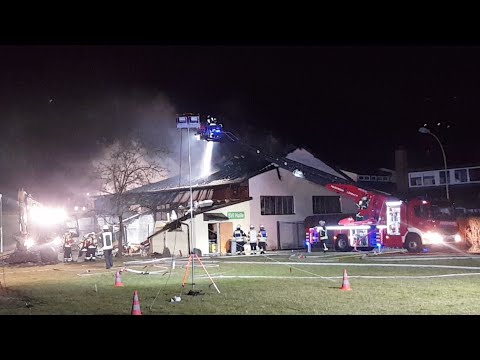 🚨 Vollbrand SVI-Halle Inzlingen - Großeinsatz der Feuerwehr 🚒 Liveberichterstattung [02.02.2020]
