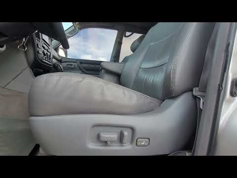 2000 Toyota Land Cruiser UZJ100
