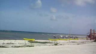 preview picture of video 'Beautiful Beachfront in Mahahual'