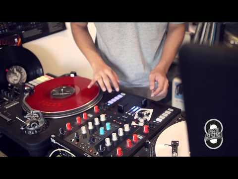 Scratching Freestyle No.21 - DJ BUTUNG