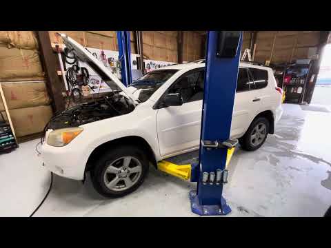 The Car Doctor Shop Behind The Scenes Video: Using ATS eScan Program To Diagnose Fuel Trim Issue