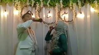 Download lagu VIRALLL!!! SEPASANG PENGANTIN INI MINUM ANGGUR MERAH DI RESEPSI PERNIKAHAN! mp3 Download lagu VIRALLL!!! SEPASANG PENGANTIN INI MINUM ANGGUR MERAH DI RESEPSI PERNIKAHAN! mp3