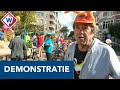 Honderden fietsers demonstreren met kabaal in Haagse Weimarstraat - OMROEP WEST