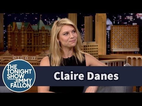 Claire Danes' Son Speaks a Little German