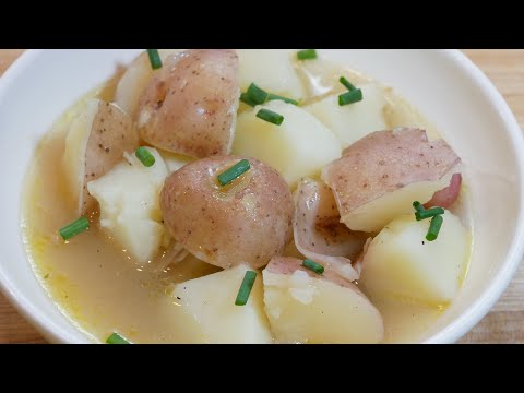How to Make Grandma's Stewed New Potatoes From Scratch