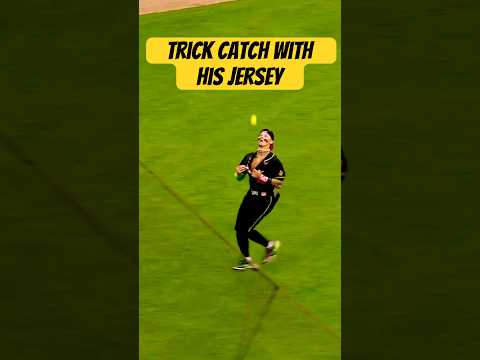 Noah Fisher is a tricky outfielder #baseball #tricks #savannahbananas #dudeperfect #sports #shorts